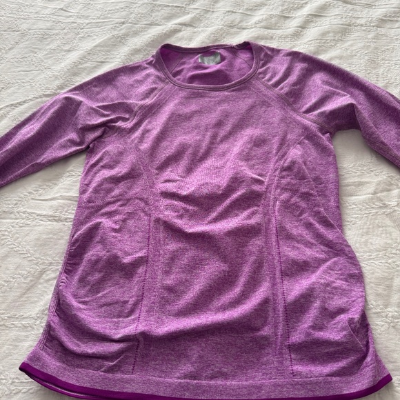 Athleta Long sleeve workout tee - Picture 1 of 5